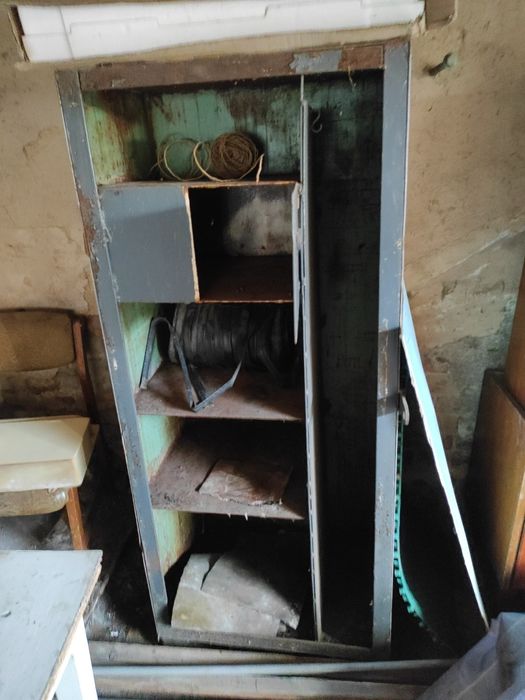 Продам сейф в нормально состоянии