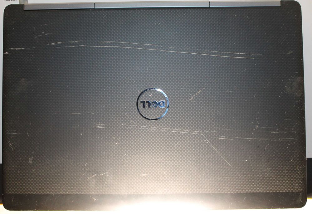 Dell Precision 7520 Quadro M1200 Xeon E3-1535M v6 UHD 4K 32GB RAM ECC