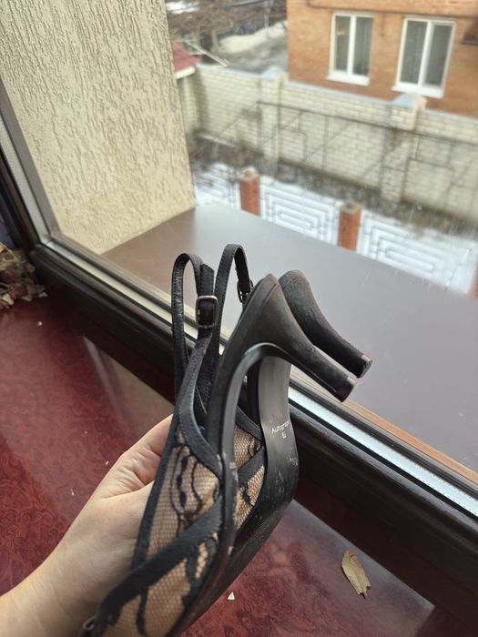 Туфлі kitten heels Mark&Spencer Autograph