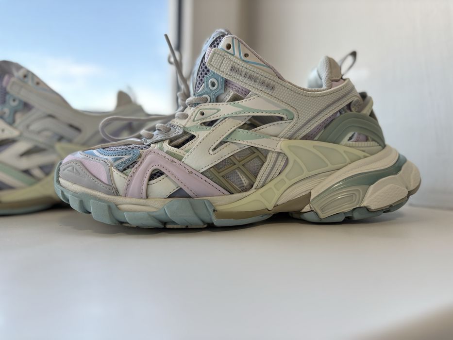 Кросівки balenciaga track 2 pastel 38