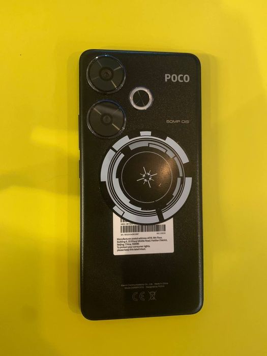 Телефон poco f6 хорошому стані