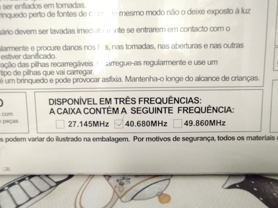 Carro telecomandado Mercedes