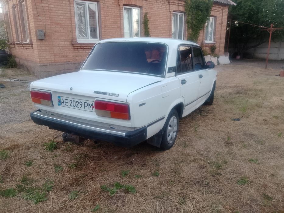 Продам ВАЗ 2107 газ-бензин.
