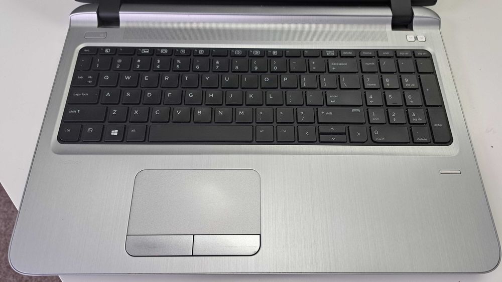 Budżetowy HP ProBook 450 G3 15" i3 8GB HDMI SSD Klasa A WIN11 DVD