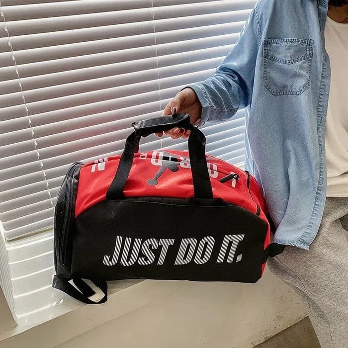 Mochila/bolsa de viagem de grande capacidade, separação para itens secos e molhados, esportes ao ar livre, fitness, basquete