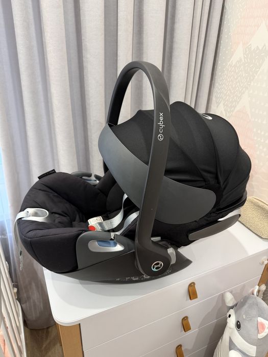 Автокрісло Cybex Cloud i-Size + адаптери