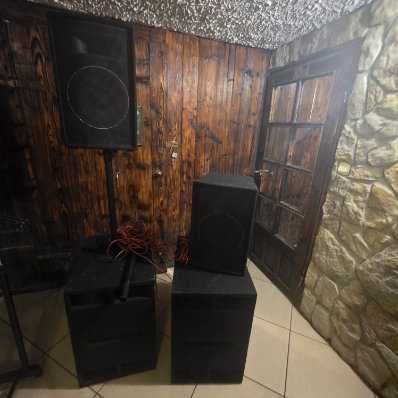 Zestaw nagłośnieniowy   TOM-AUDIO 1600 W 2 szt  MIXSER