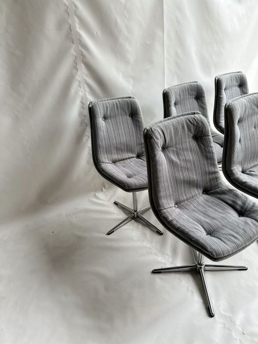 Zestaw mebli - krzesło