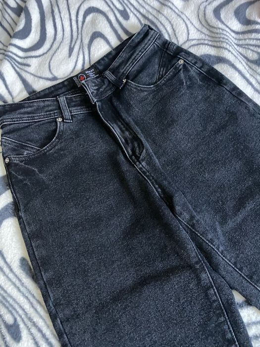 Джинси на флісі - темно сині. Моми