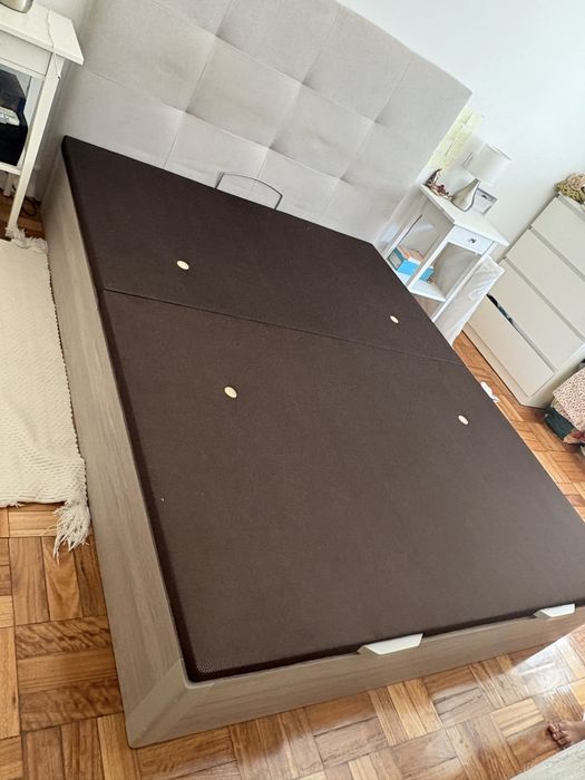 Cama de casal (sommier)
