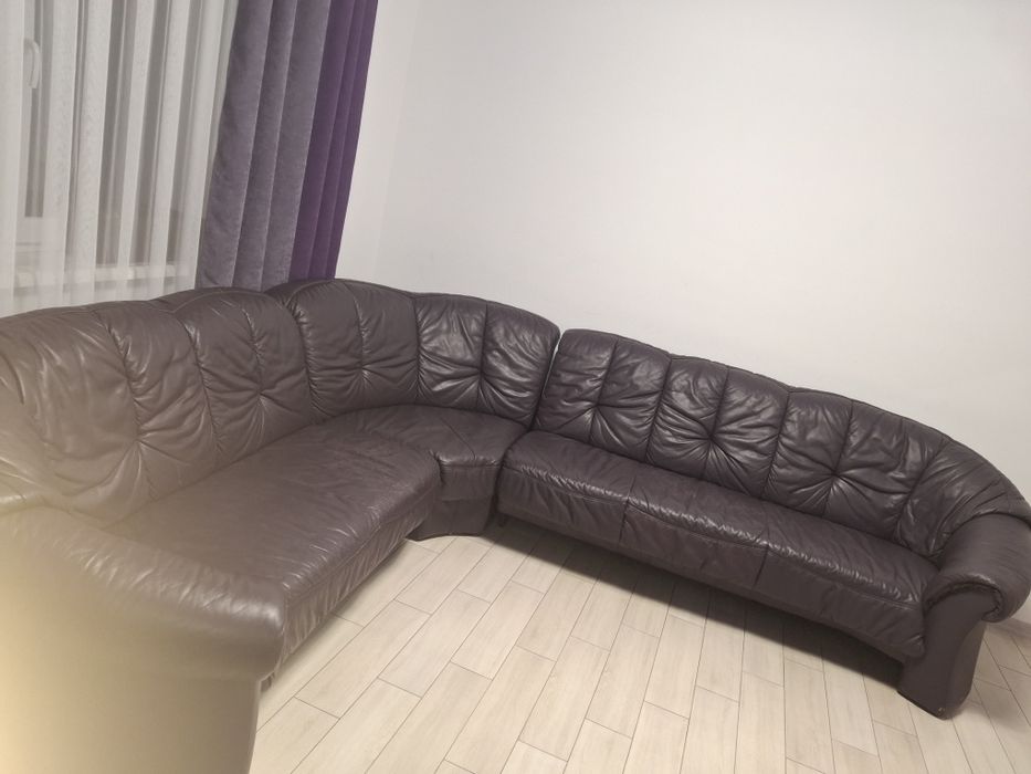 Шкіряний диван хороший стан
