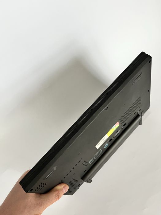 Lenovo thinkpad x250 i5-5200u 8ram 12.5inch