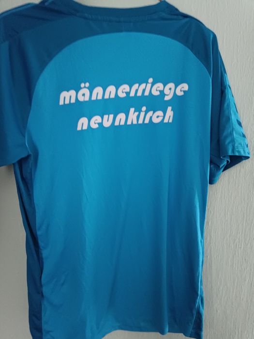 Чоловіча спортивна кофта розмір M