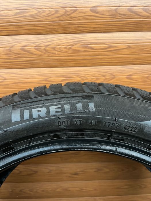 275/40/18 i 245/45/18 Pirelli 4 opony zimowe 2022r