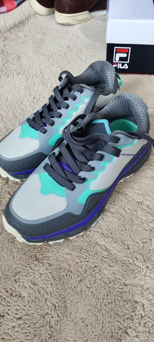 Buty FILA teekkingowe