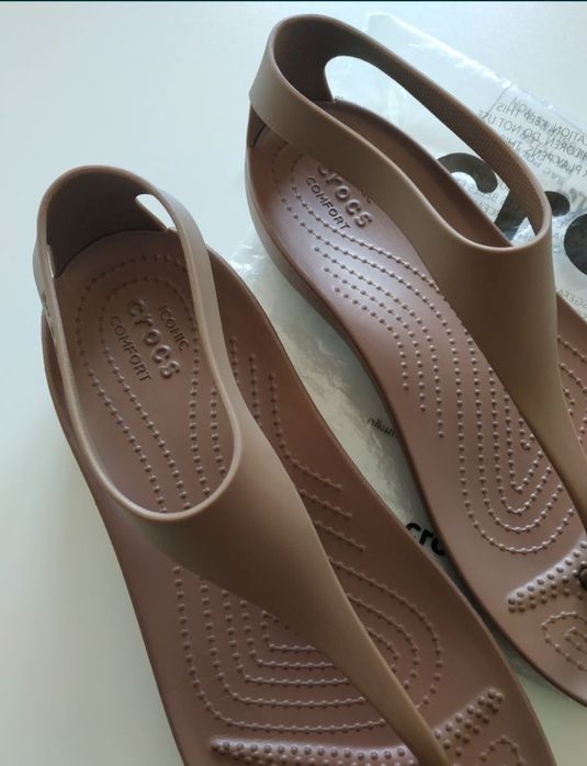 Crocs Serena Flip W8 38/39