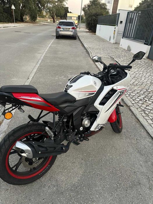 Keeway RKR 125 - 14.200 Km