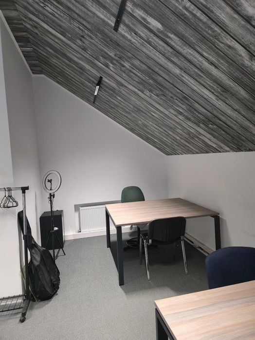 Офіс 37,7 м² у центрі Чернігова - з генератором і автономним опаленням