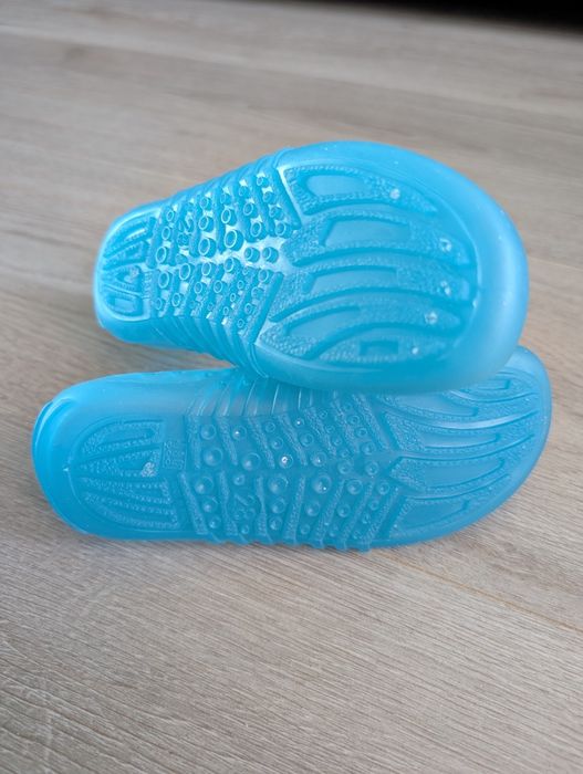 Тапочки для пляжа коралов дитячі  Arena 28р.