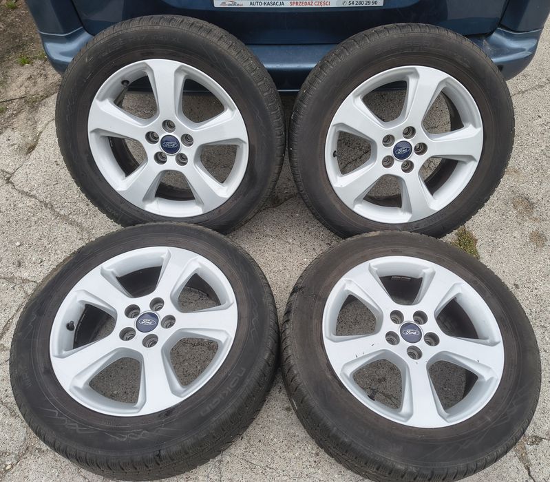 Komplet kół Ford Kuga ! Nokian 235/55/17 !