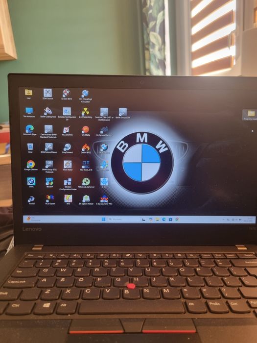Laptopy diagnostyczne do samochodów z programami do kazdej marki
