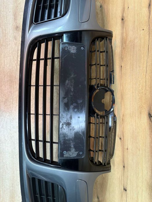 Zderzak przedni vw golf 5 gt kolor la7t