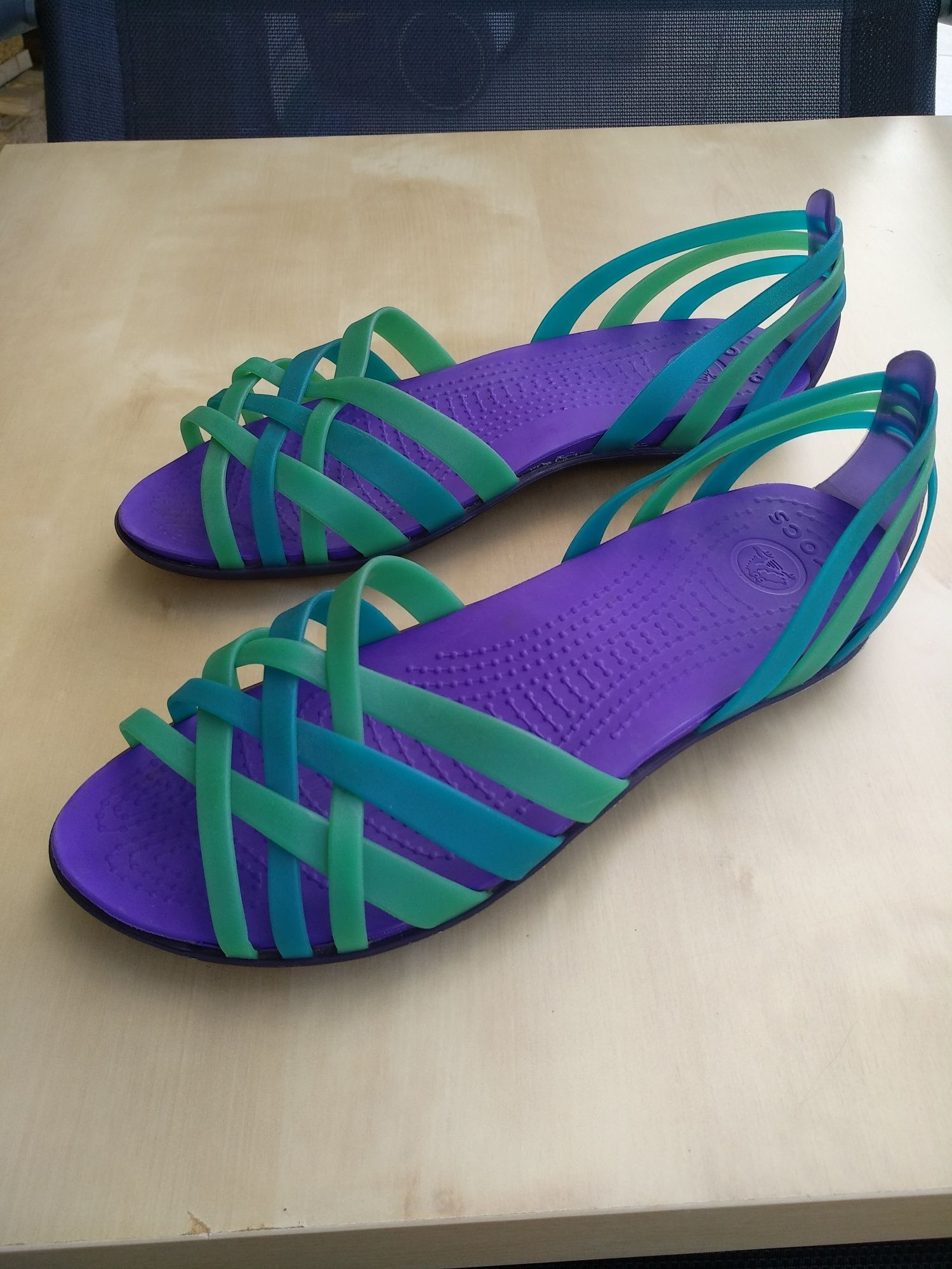 Crocs huarache hot sale