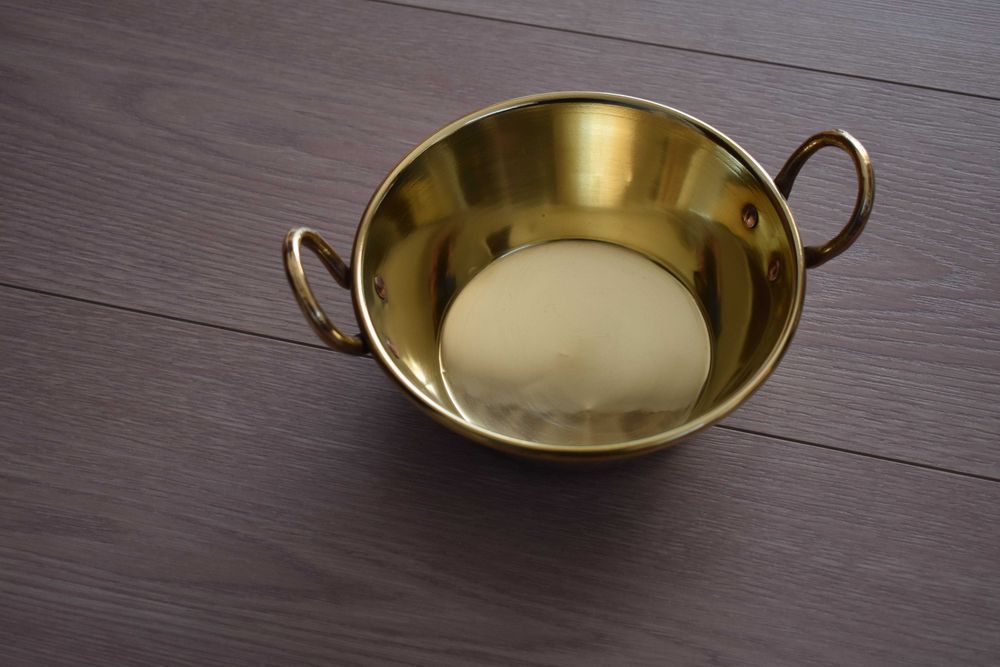 Tacho metálico de 18 cm