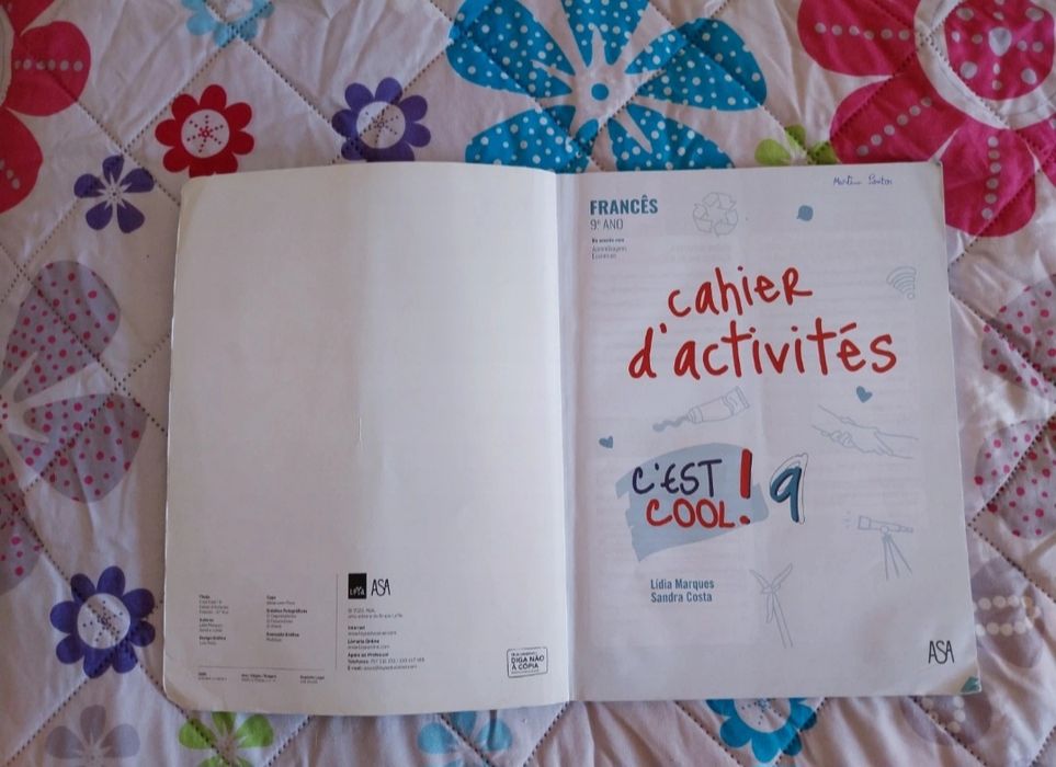 Caderno de atividades francês