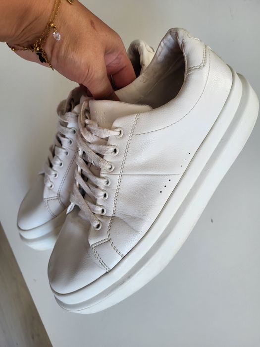 PULL&BEAR męskie sneakersy – rozmiar 42