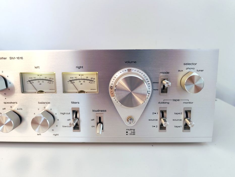 Optonica SM 1616 Amplificador