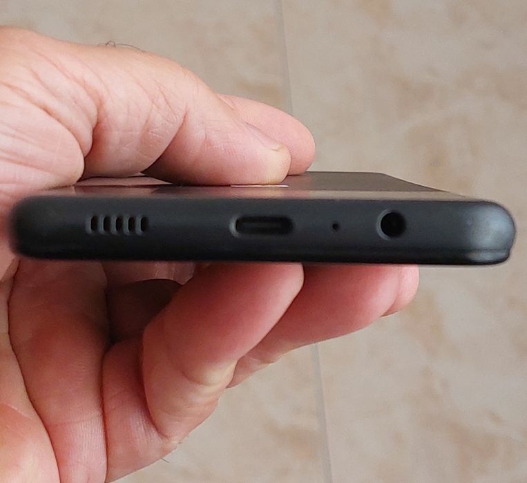 Samsung Galaxy A12 de cor preto