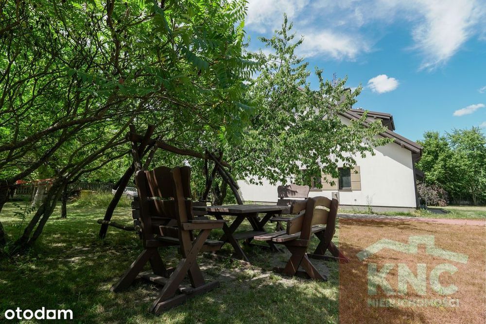 Dom na sprzedaż, 144m2, niecałe 4km od Bełchatowa!