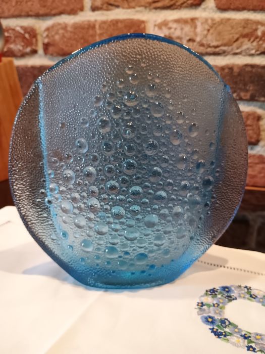 wazon z serii Asteroid Ząbkowice