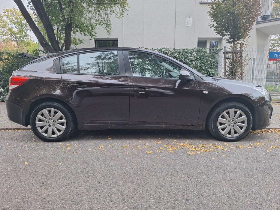 Chevrolet Cruze 2012, benzyna, hatchback, faktura VAT