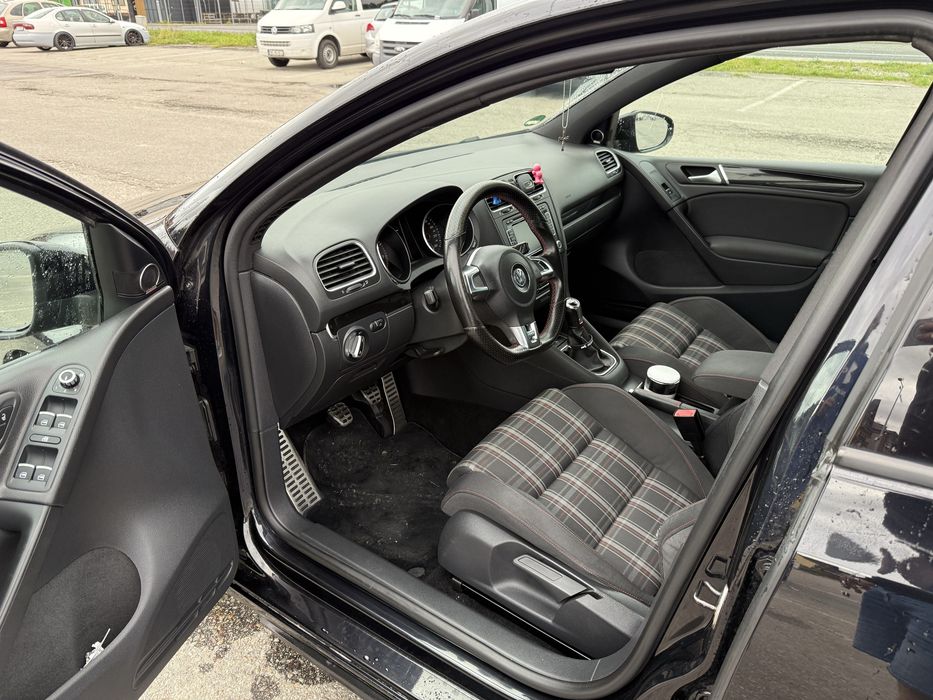 Volkswagen Golf 6 GTI