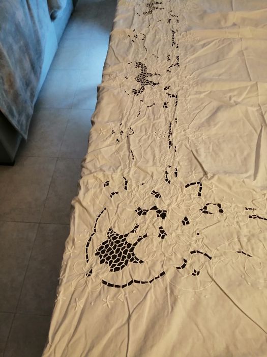 Toalha bordado da Madeira