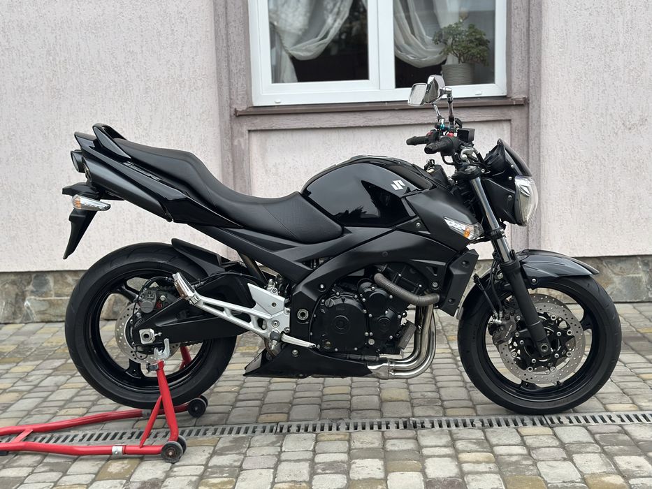 Suzuki gsr 400 з Японії