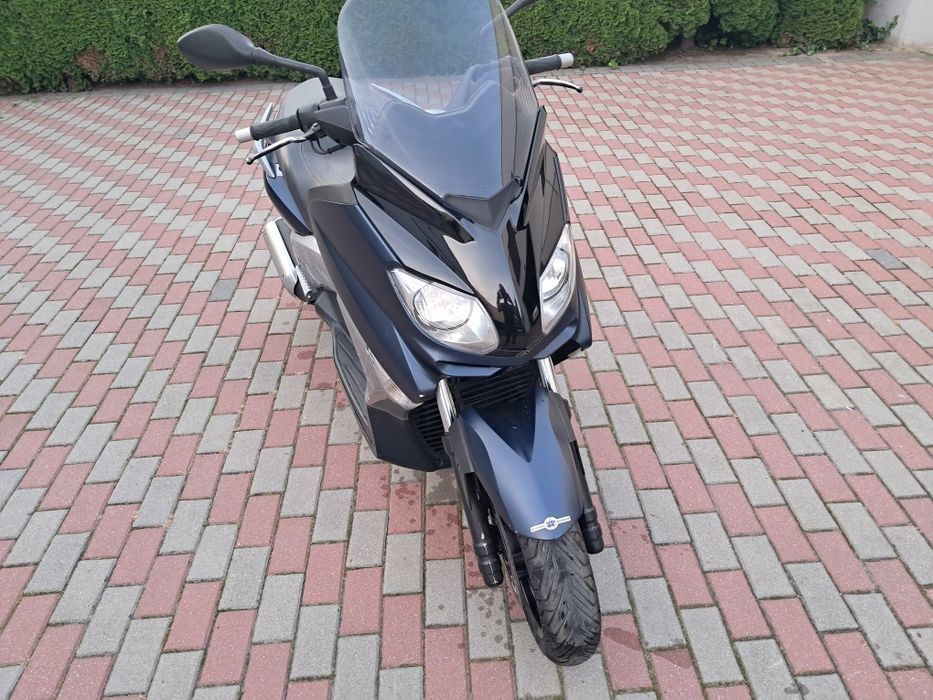 Skuter yamaha x max 250 cm. 2012 r.