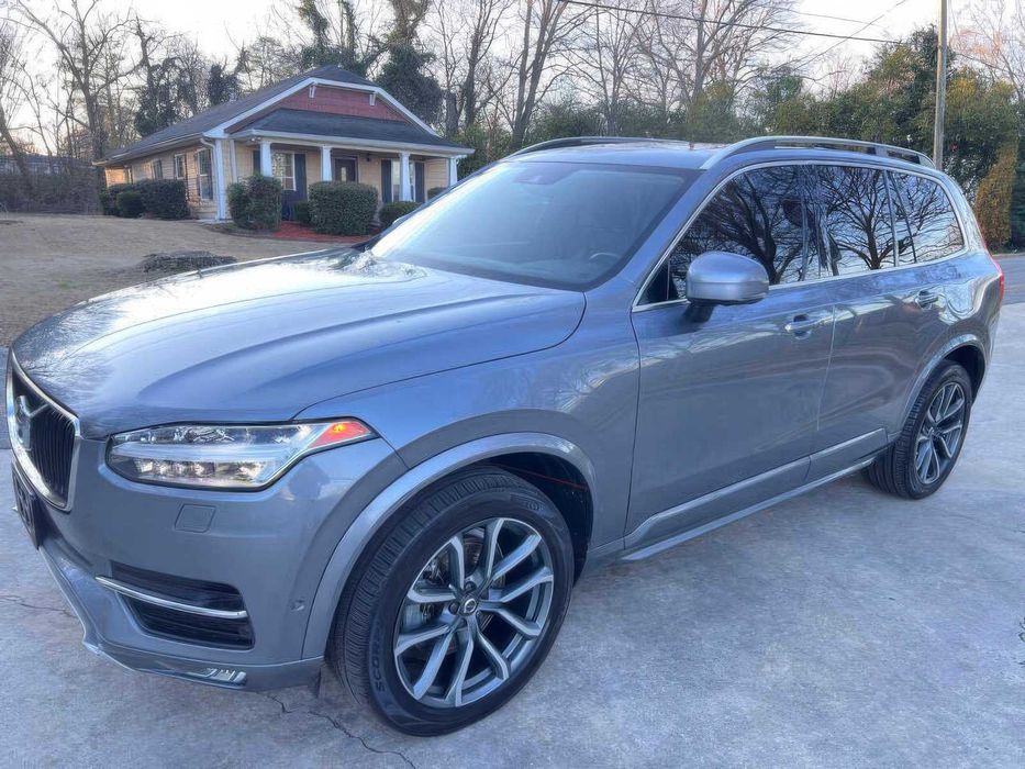 Volvo XC90      2017