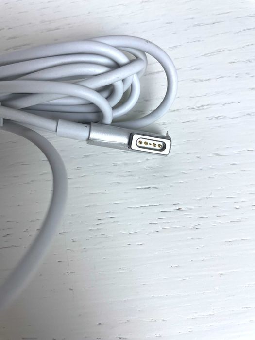 Ładowarka do MacBook Pro 13", 60W złącze MagSafe (kształt L) / A1344