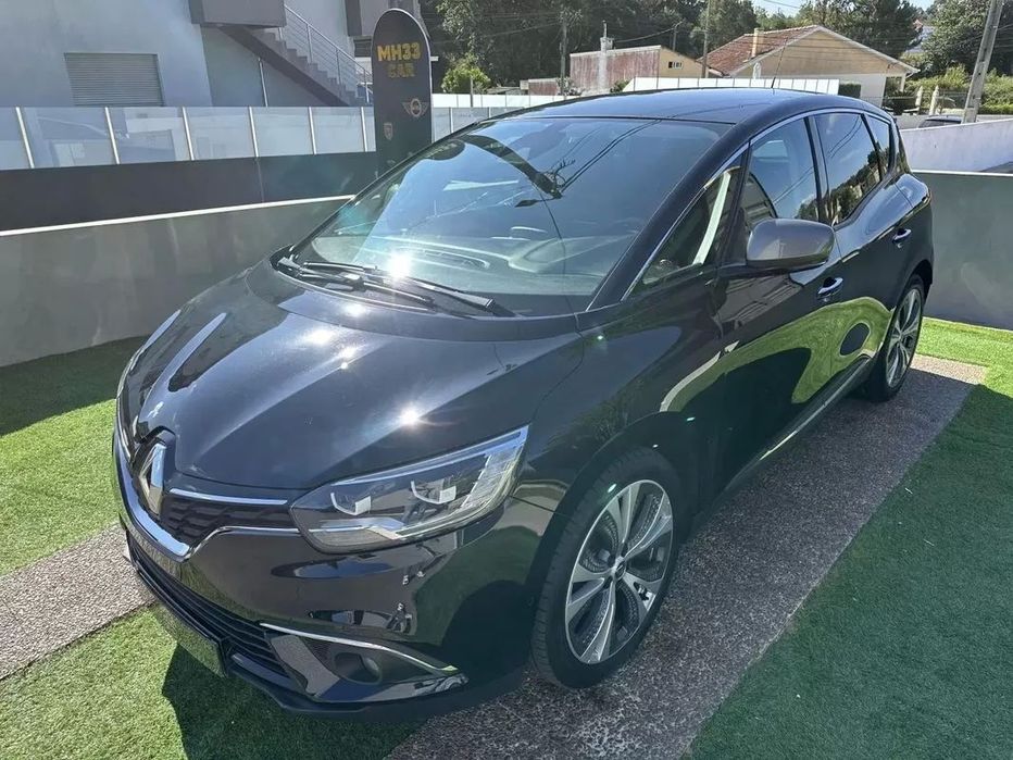 Renault Scénic dCi 110 EDC LIMITED