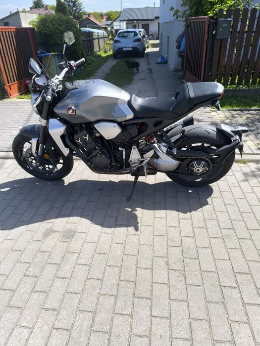 Honda CB 1000r 2021r  10 tys km przebieg  okazja