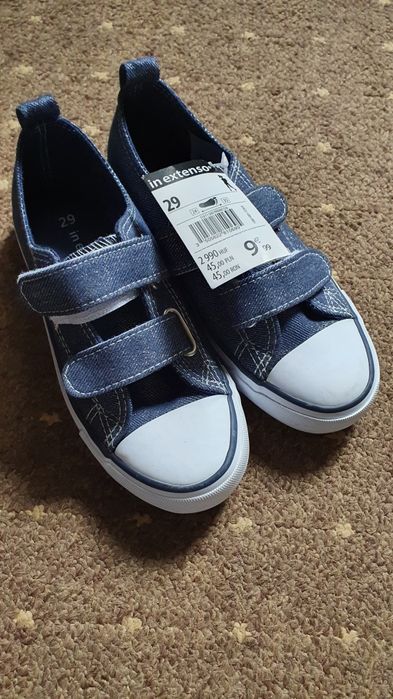 Trampki granatowe srebrna nitka,rozmiar 29