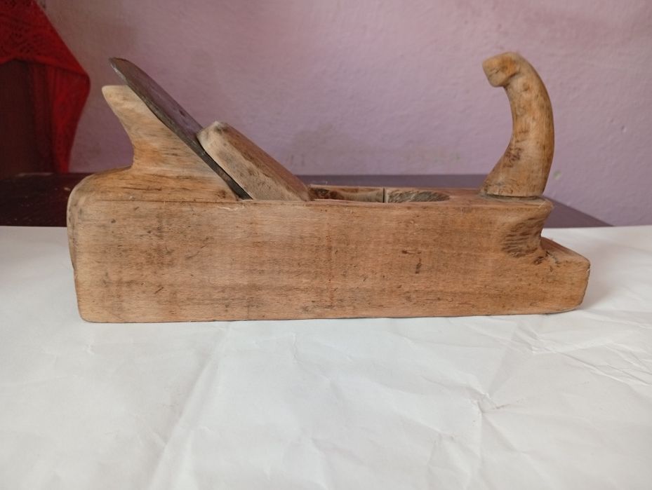 Рубанок столярный