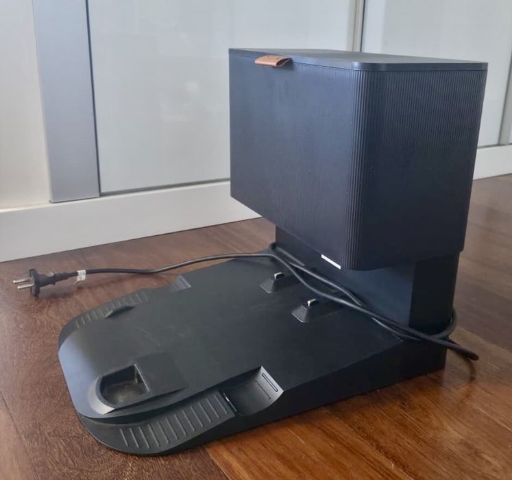 Clean Base Aspirador Roomba iRobot