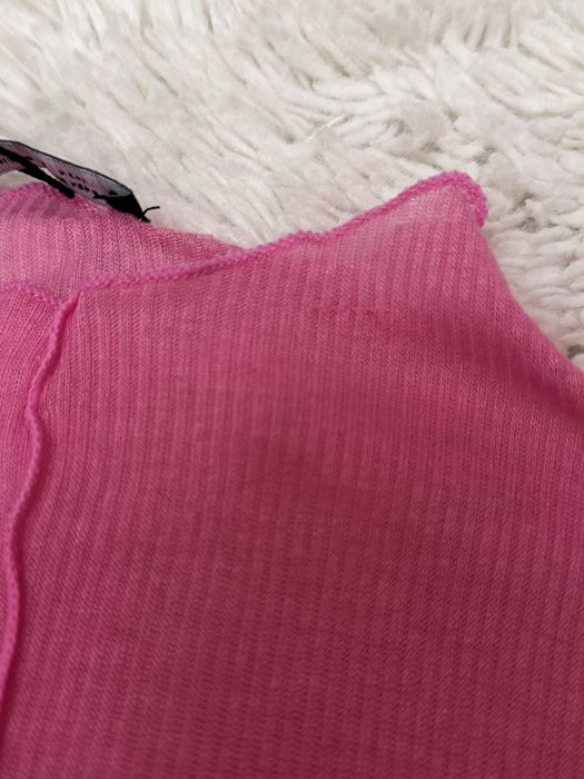 Рожевий напівпрозорий лонгслів у рубчик Zara
