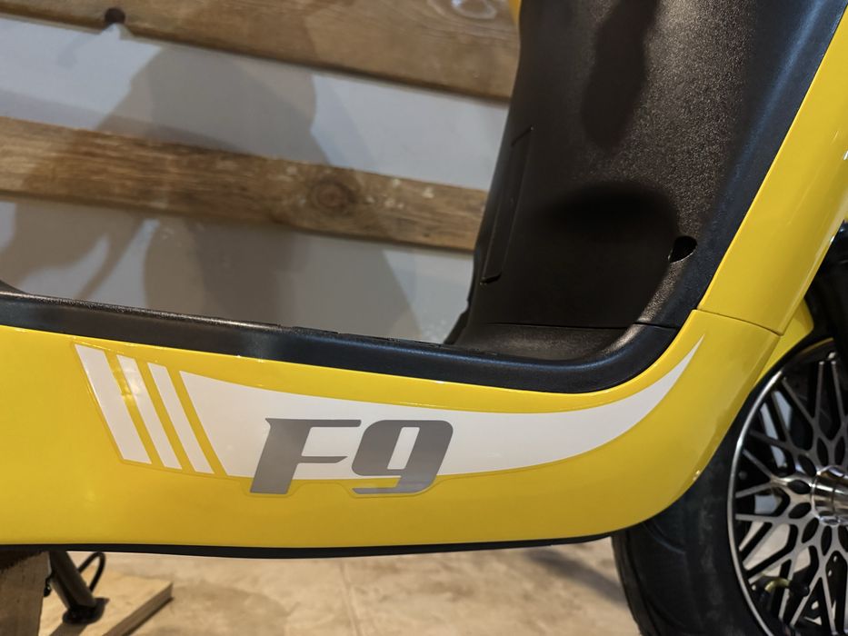Scooter Eletrica sem carta Voltrish F9 Financiamento