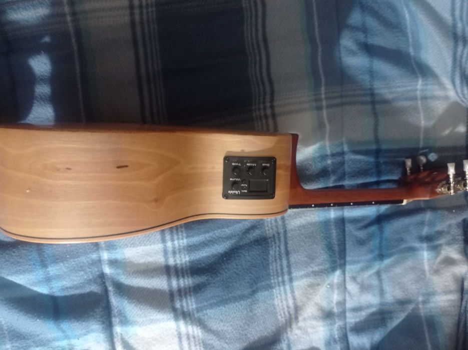 Cavaquinho Brasileiro Artimúsica Modelo CV50C