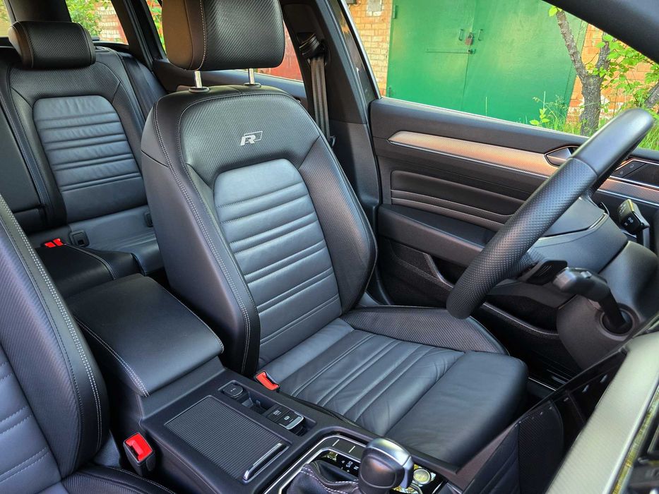 VW Passat R-Line Elegace 2.0TDI 2021